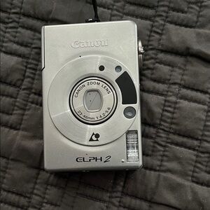 Canon ELPH 2 Compact Silver Camera